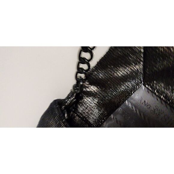 Simply Vera  Wang Sequins Evening Clutch Purse Metallic Accent. - Picture 7 of 13